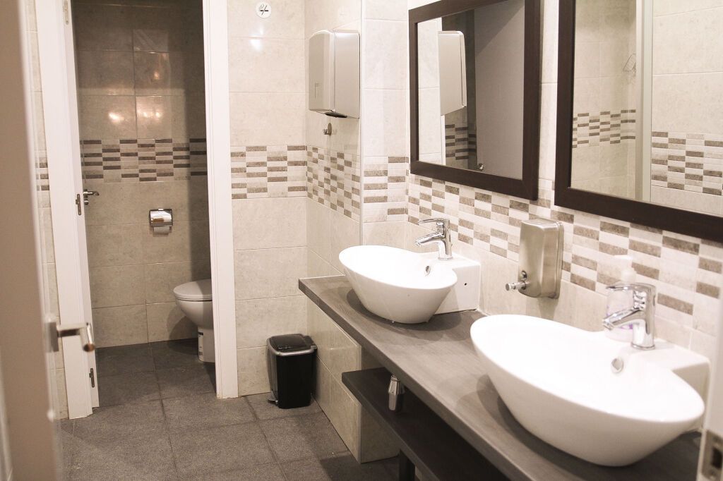 برشلونة آند يو