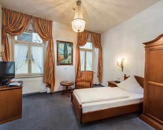 Hotel Goldener Löwe - Meißen - Schlafzimmer