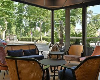 Dali Hôtel - Restaurant - פרפיניאן