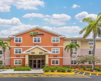 Extended Stay America Suites - West Palm Beach - Northpoint Corporate Park - ווסט פאלם ביץ' - בניין