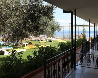 Address Küçükkuyu - Ayvacik - Balcony