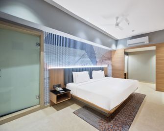 Holiday Inn Express & Suites Vijayawada by IHG - Віджайавада - Спальня