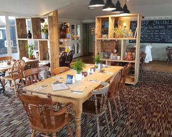 The Stag - Newport - Essbereich