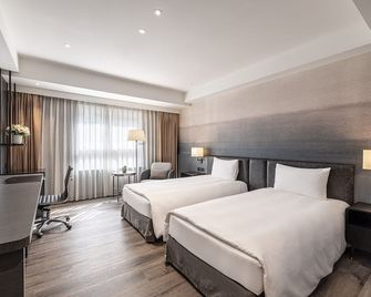Lakeshore Hotel Metropolis - סינצ'ו - חדר שינה