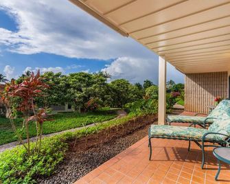 Nihi Kai 802 Sunset Spectacular, Ocean Views, w/AC - Koloa - Patio