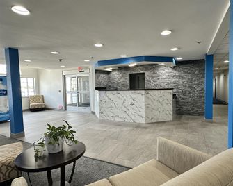 Best Western Red River Lodge Fargo ND - Fargo - Lobby