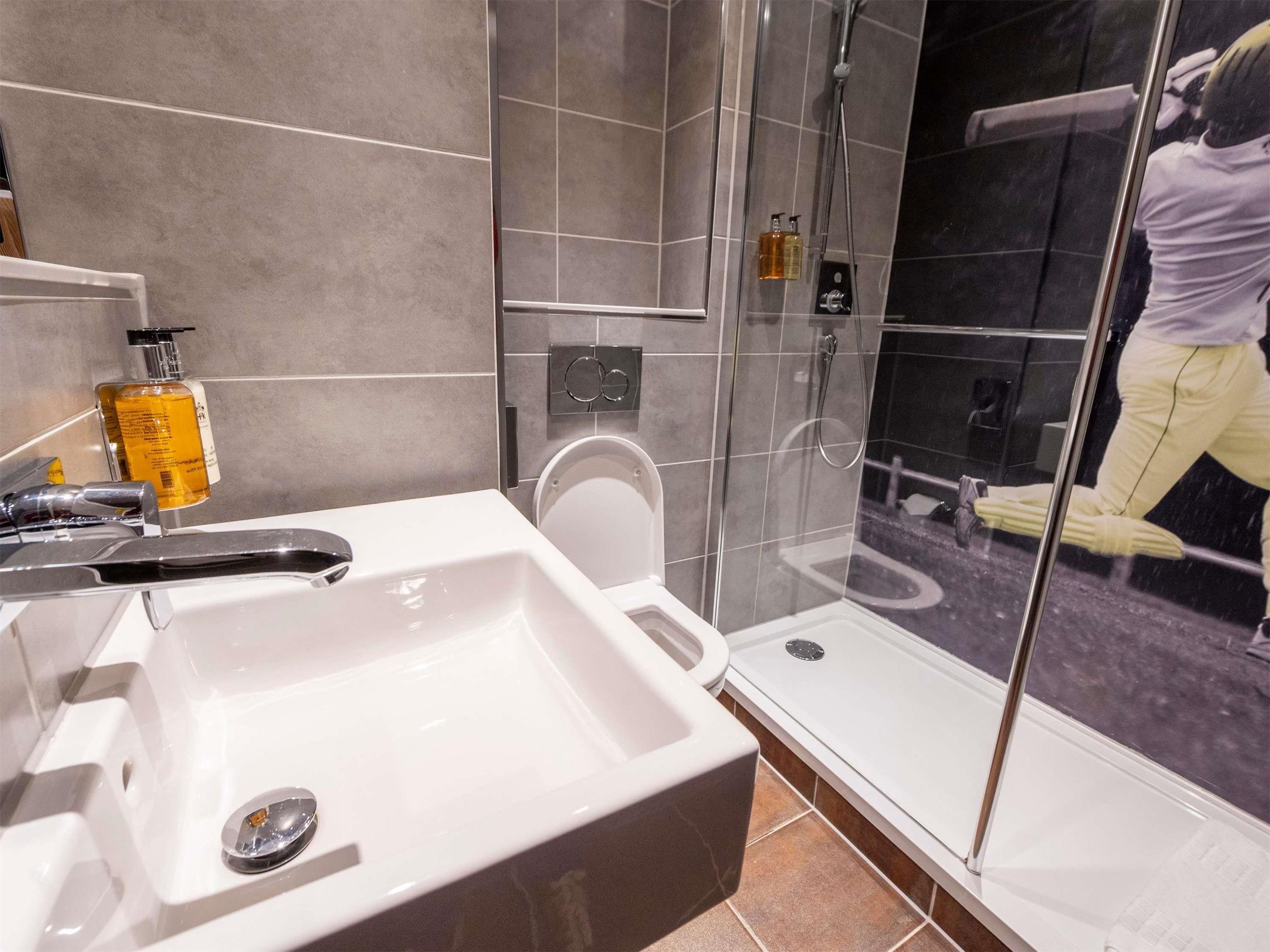 ibis Styles Leeds City Centre Arena - Leeds - Phòng ngủ