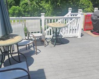 Private and separate guest house - Severn - Balcony