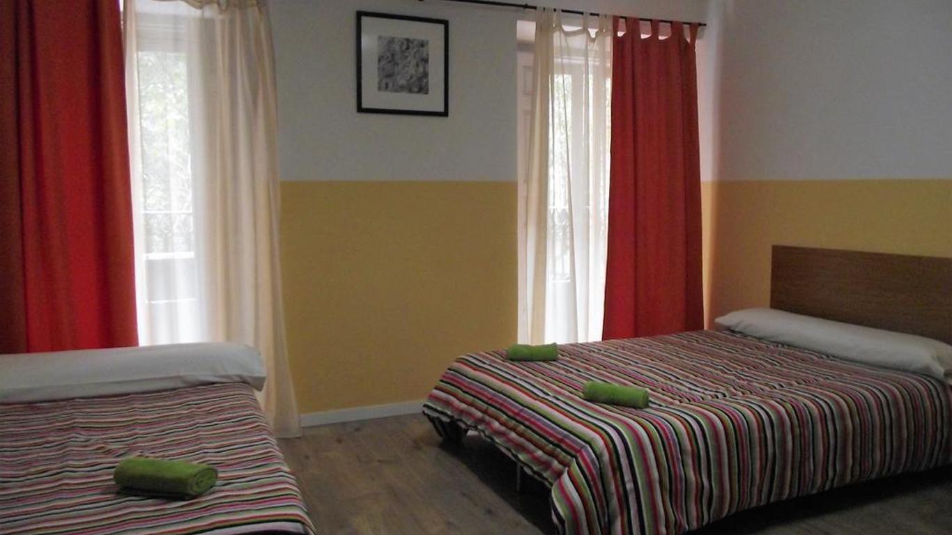 Village Chueca Apartments