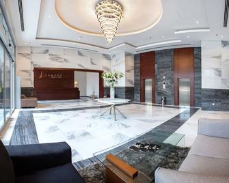 Loumage S Suites and Spa - Manama - Lobby