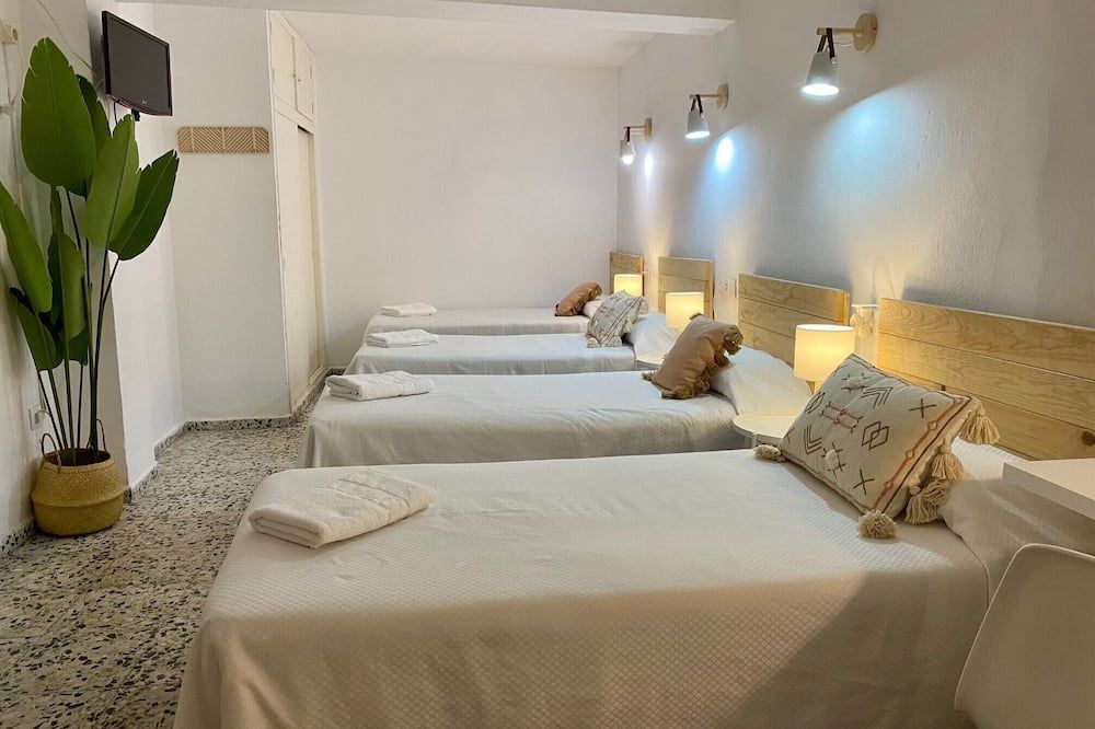 Hostal Paco Marbella - מרבלה - ספא