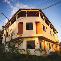 El Mural Backpackers