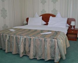 Hotel Rusu - Petroşani - Bedroom