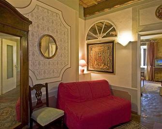 Al Tuscany B&B - Lucca - Living room