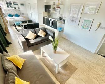 Lovely Spacious Studio in Central Cambridge - Cambridge - Sala