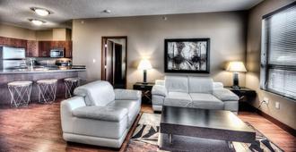 Grand Inn & Residence - Grande Prairie - Sala de estar