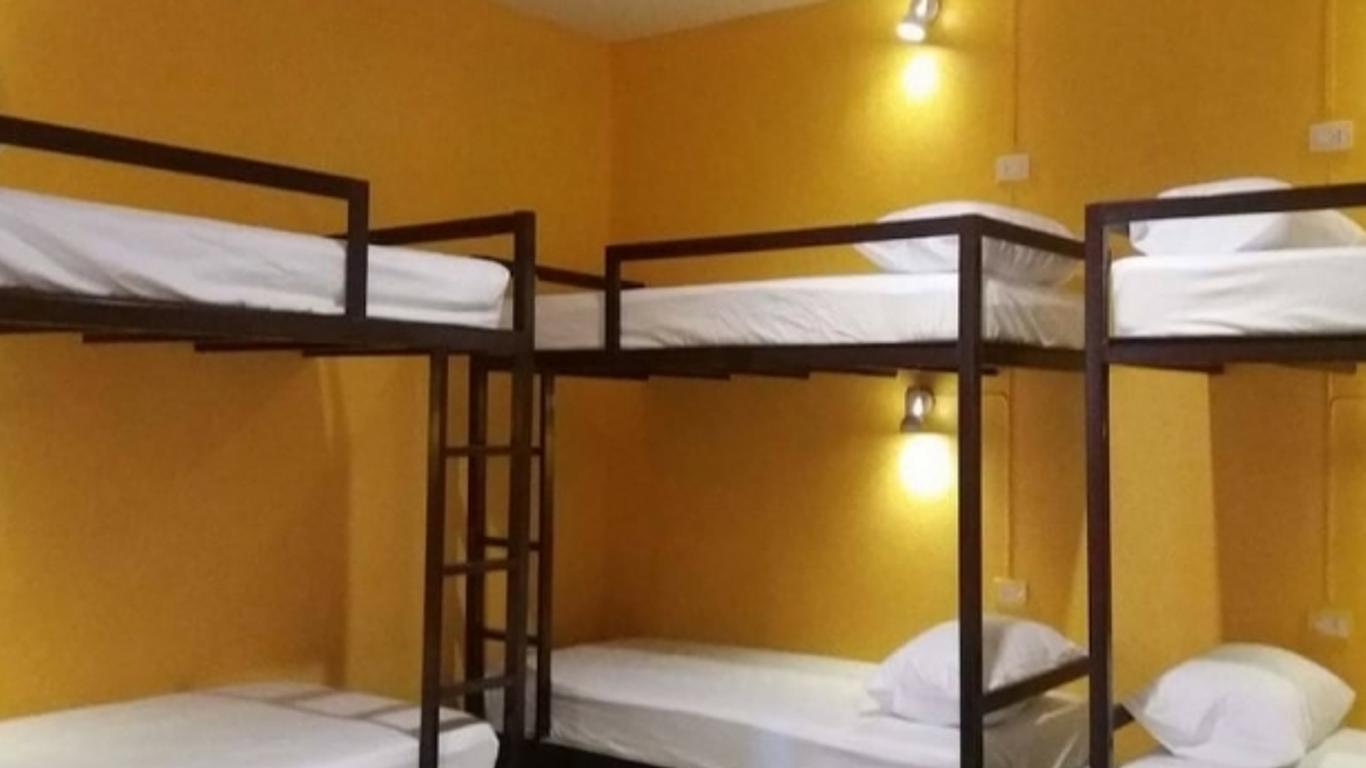 Bubu Lanta Hostel - Sha Certified