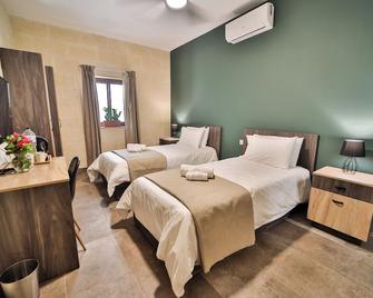 49 Sunrise Lodge - Għajnsielem - Makuuhuone