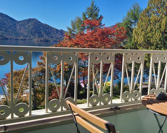 Petit Hotel Masuya - Nikkō - Balcony