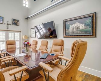 Nutt House Hotel - Granbury - Spisestue