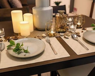 Prestige Suites Osaka Abiko - Osaka - Salle à manger