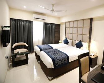 Ontime Residency - Mumbai - Bedroom