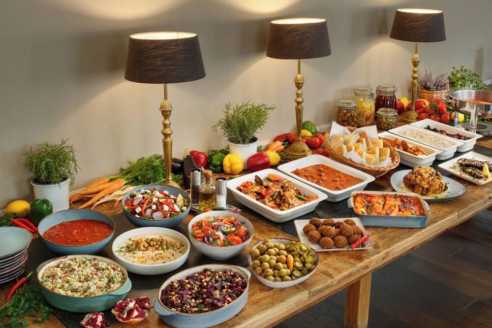 Hotel Carol thumbnail 3