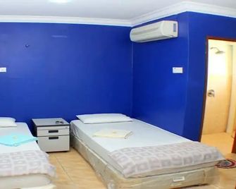 Taipann Hotel - Klang - Bedroom
