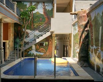 Alba Tulamben - Kubu - Piscina