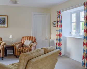 3 bedroom accommodation in Whitehouse, near Alford - Alford - Sala de estar