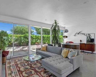 Wexler Steel House 4 - Pool Spa and Grand Piano - פאלם ספירנגס