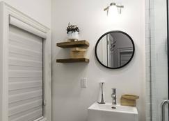 The Spruce - designed for professionals - London - Baño