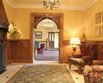 Stone House Hotel - Stone - Lobby