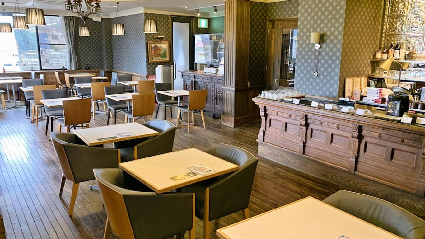 アパホテル 甲府南