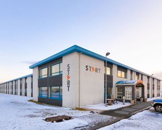 Start Keflavík Airport - Keflavik - Building