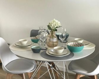 Logies Zen & Zilt Veere - Veere - Dining room