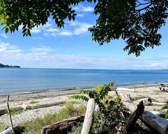 4-bedroom house - Beach Access in enchanting Bellingham with AC, WiFi - Bellingham - Beach