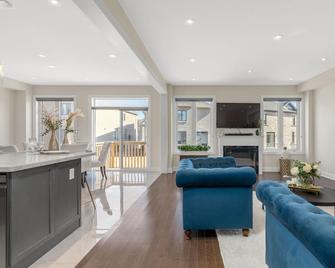 Executive 5br-4bath Detached Bramp/Miss Border - Brampton - Olohuone