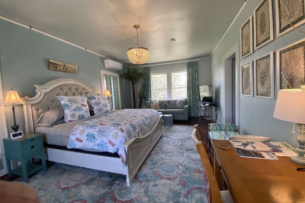 Seawall Suite @ The Aveo! Full Hot Breakfast! 4 Block To Beach! Gvr04326 - גאלבסטון - חדר שינה