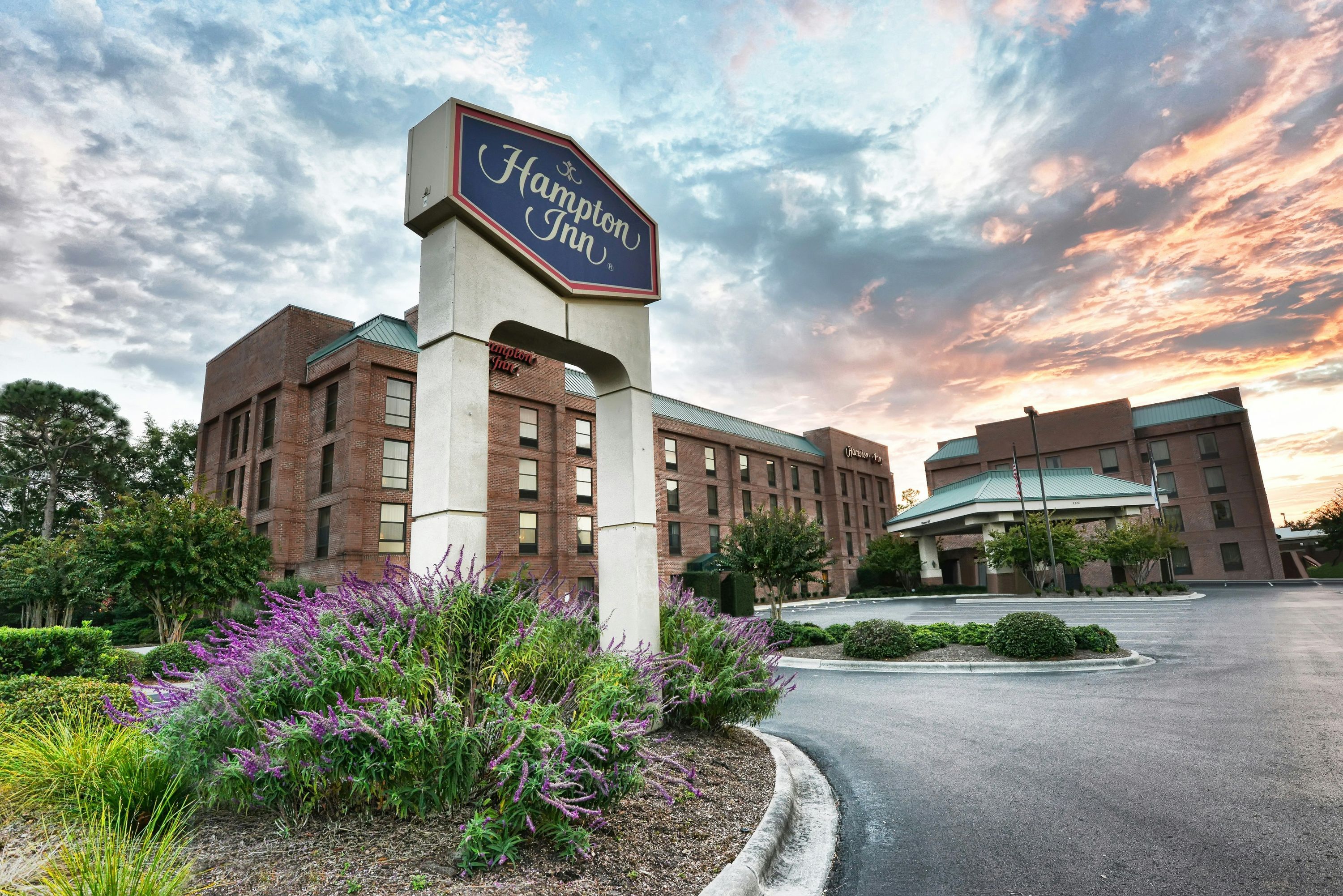Hampton Inn Wilmington-Medical Park - ווילימינגטון - בניין