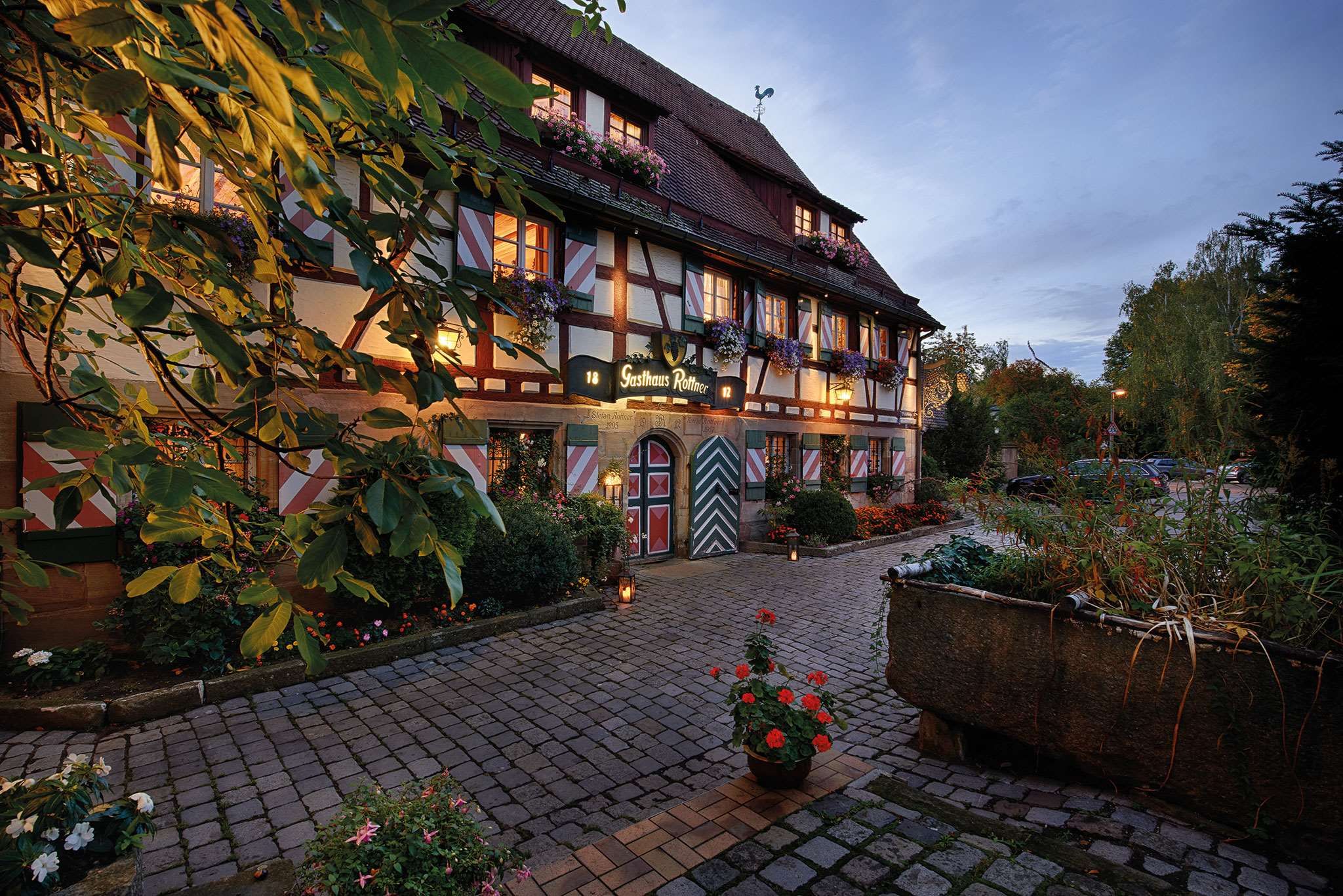 Romantik Hotel Gasthaus Rottner - Neurenberg - Gebouw