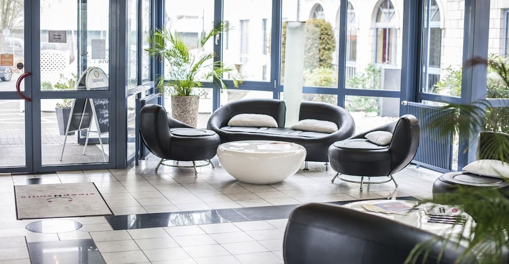 Stargaze Forum Hotel Düsseldorf-Hilden - Hilden - Лаунж