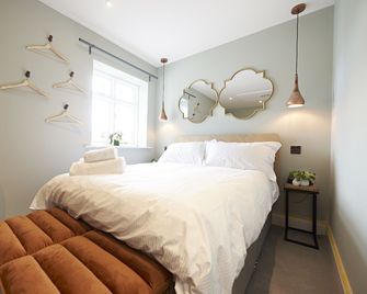 Valentino s Restaurant with Rooms - Ripon - Bedroom