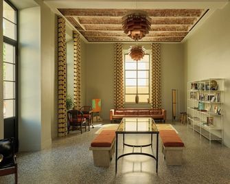 Hôtel du Parc - Arles - Salónek