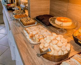 Pousada Canto Grande - Bombinhas - Buffet