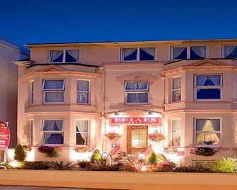 The Briars - פיינטון - בניין