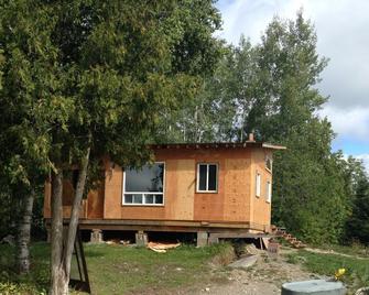 Deluxe 3-Bedroom Cottage with 5 piece Bathroom and dishwasher - Temiskaming Shores