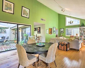 2 Mi to Beach Hilton Head Home with Furnished Deck - Hilton Head Island - Dining room