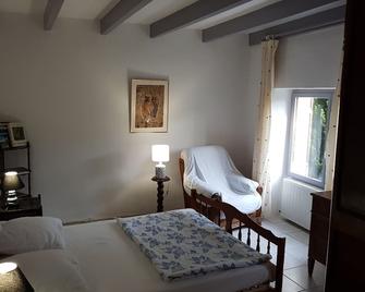 La Maison Blanche - Le Clos Des Oiseaux - Penne-d'Agenais - Chambre