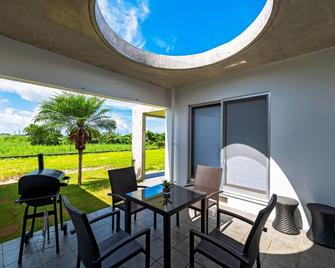 Leo Resort Sunayama - Isla de Miyakojima - Patio
